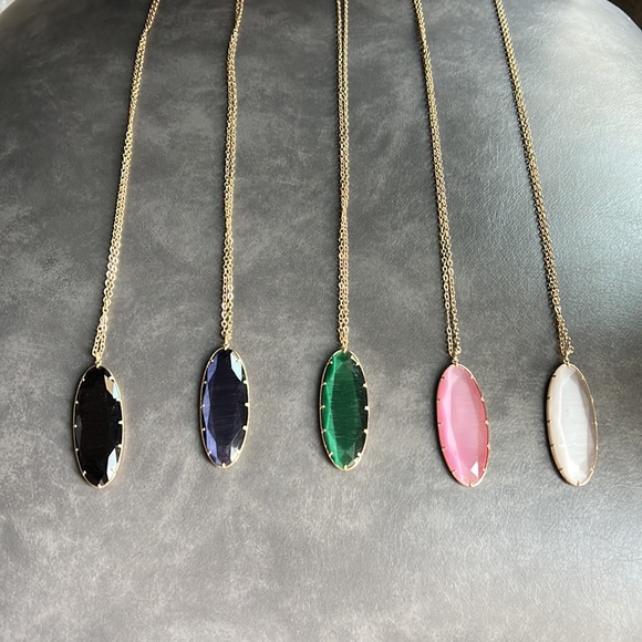 14th & Union Oval Pendant Necklace from Nordstom - Picture 1 of 7